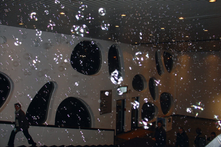 Teresa Margolles - In the Air